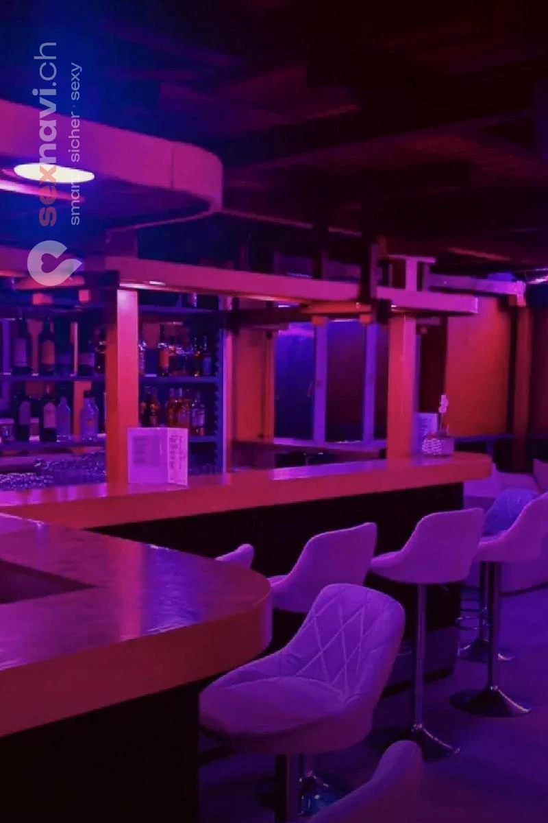Whisper Club Whisper Club Fribourg / Freiburg