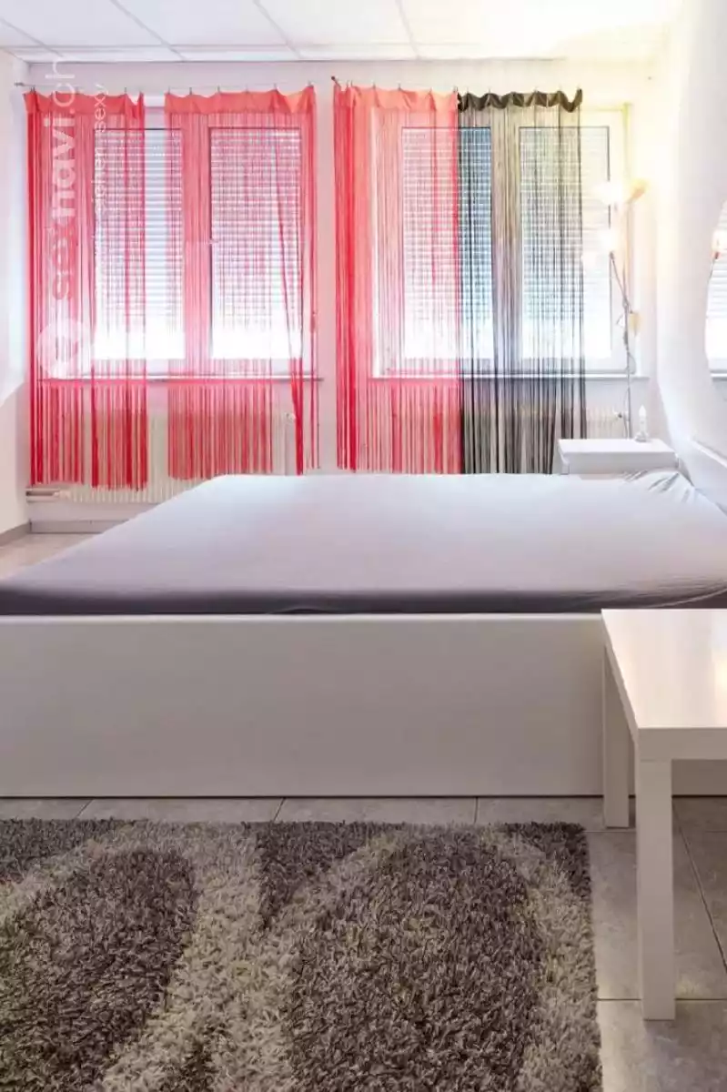 BLACK ROSES BLACK ROSES Bern Stadt