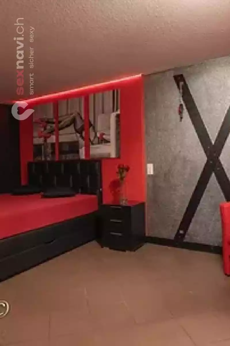 Man like Girl  Studio & Escort Man like Girl  Studio & Escort Zürich Umgebung