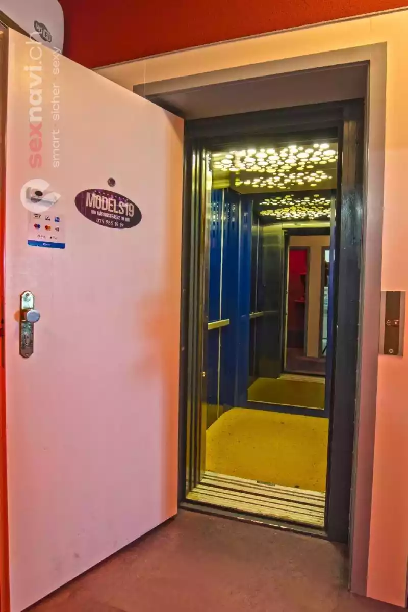 Models19 Models19 Zürich Stadt