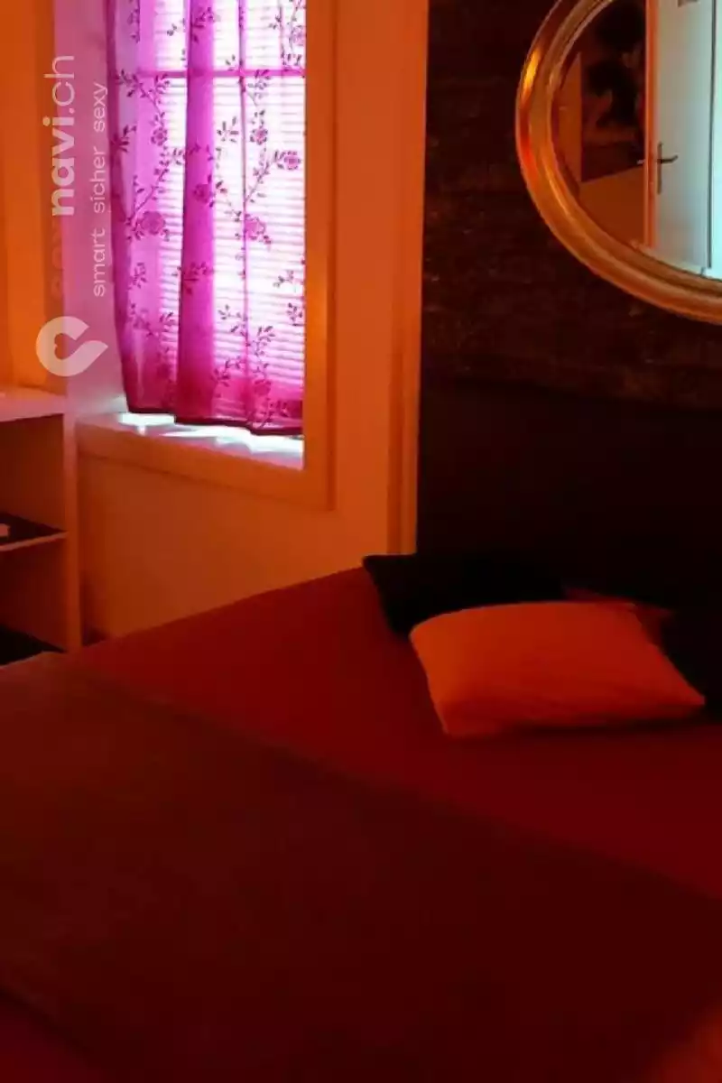 Gold Linie Atelier I Gold Linie Atelier I Luzern