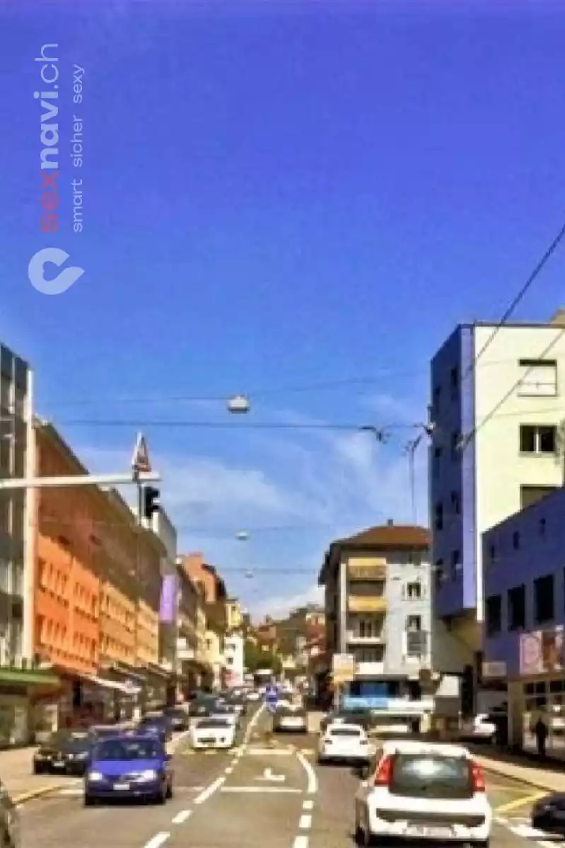 Gold Linie Atelier I Gold Linie Atelier I Luzern