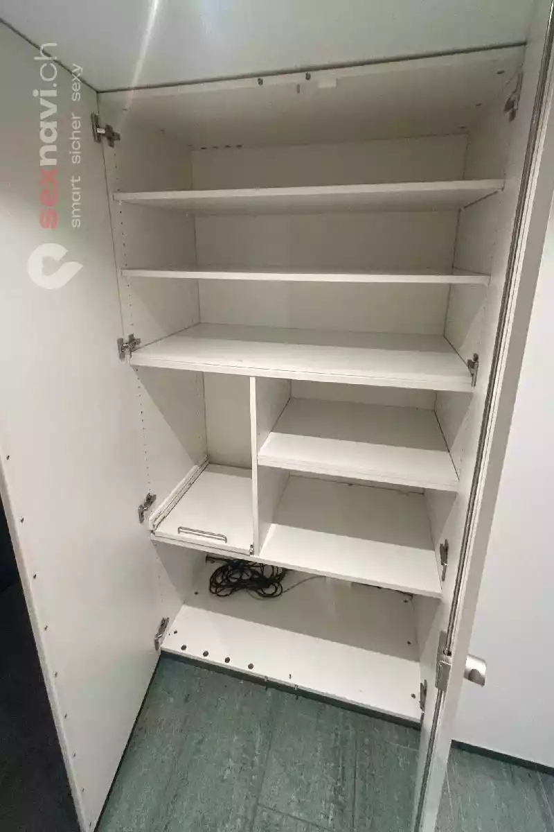 Top Adresse Modern ·Diskret ·Top sauber Zürich Umgebung, Unterengstringen, Schweiz