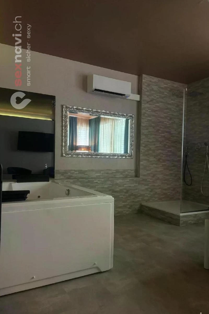 Top Location Privatwohnung mit Klima Aargau, Schweiz, Kirchdorf AG