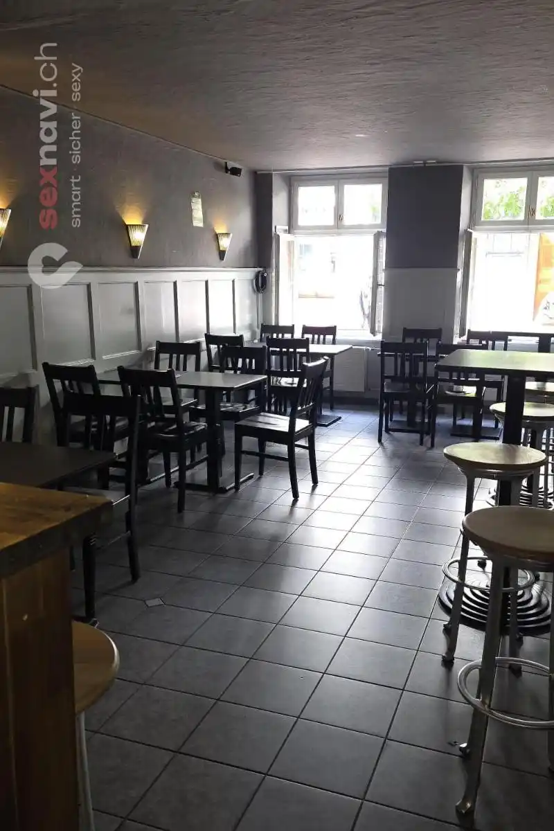 Top. Gelegenheit Bar mit Fumoir und 10 Zimmer Basel, Basel, Schweiz