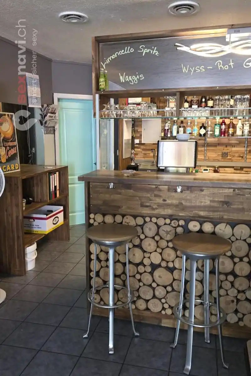 Top. Gelegenheit Bar mit Fumoir und 10 Zimmer Basel, Basel, Schweiz