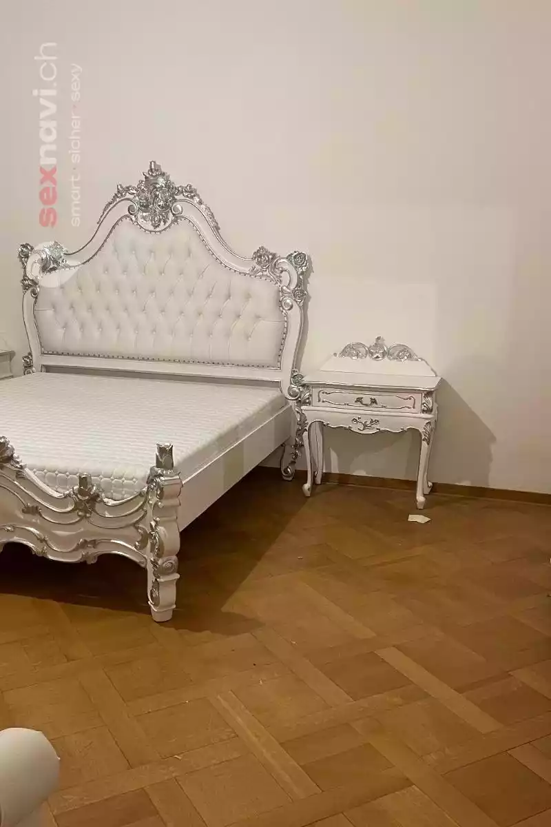 HIGH CLASS GIRLS for IN & Outcall gesucht Basel, Basel, Schweiz