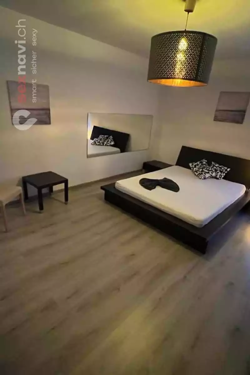 ⚡600 CHF/ Woche⚡  Schweiz, Luzern , Emmenbrücke