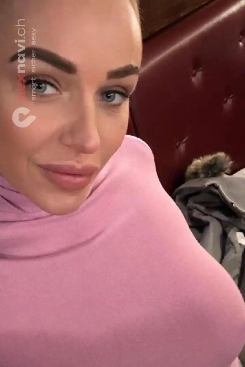 Rebecca Sinnlichen Gastgeberin Bern Umgebung, Bern Stadt, Interlaken, Schweiz, Luzern