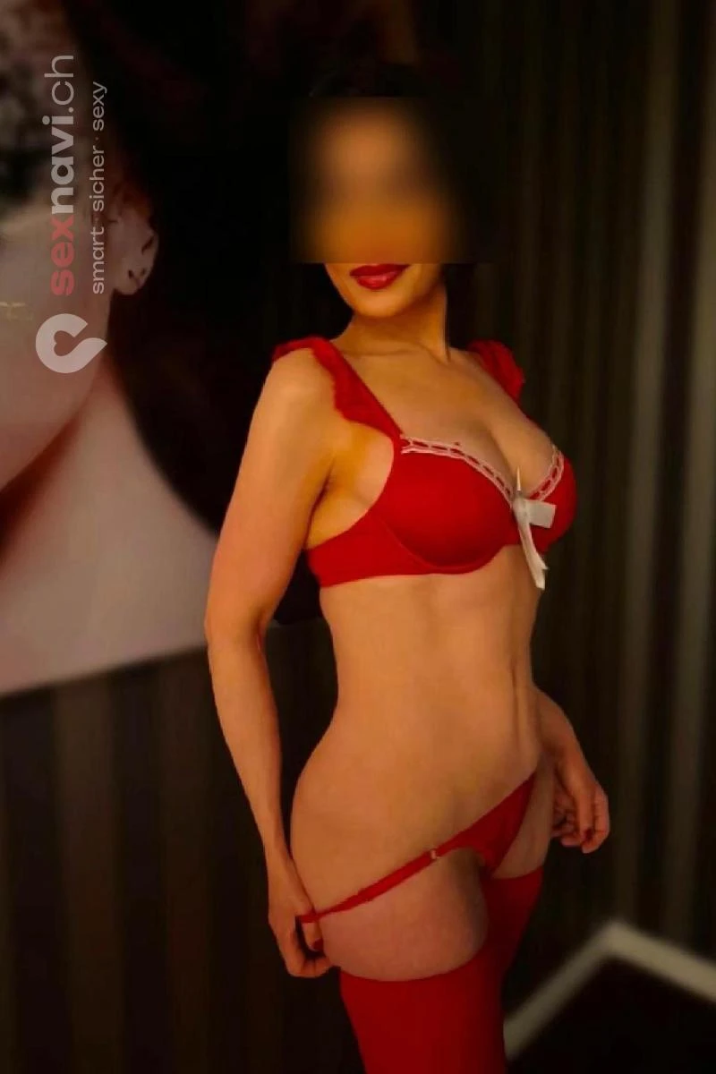 Isabella FRENCH MILF COME IN FACE Bern Stadt, Schweiz, Biel/Bienne - Grenchen, Solothurn
