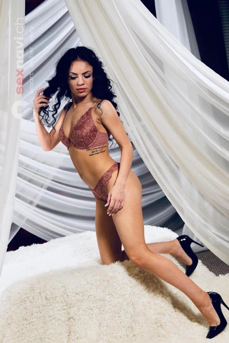 Celine 🔥Verf&uuml;hrerische Br&uuml;nette 🔥 Z&uuml;rich Umgebung, Dietikon, Z&uuml;rich Stadt, Aargau, Schweiz