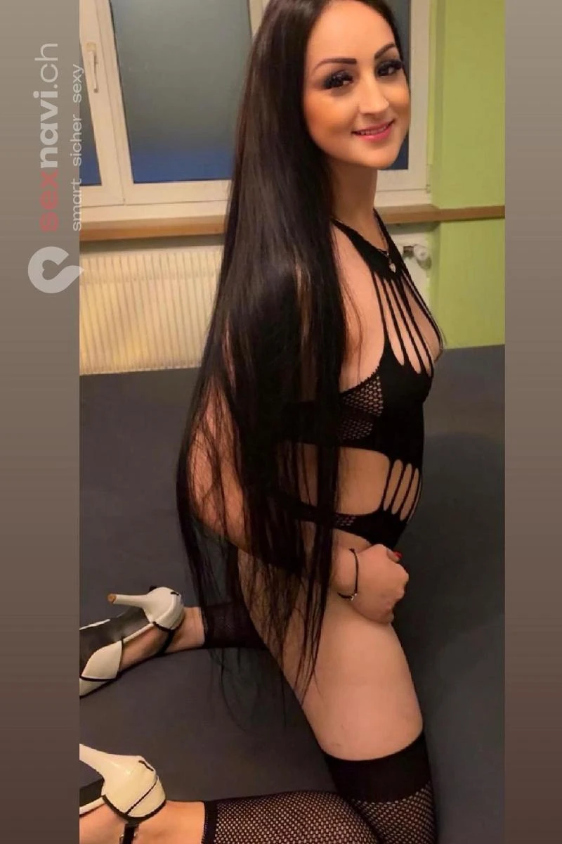 Mirella 💛 Teen Porn Fick Babe 💛 St.Gallen, Thurgau, Schweiz, Oberb&uuml;ren