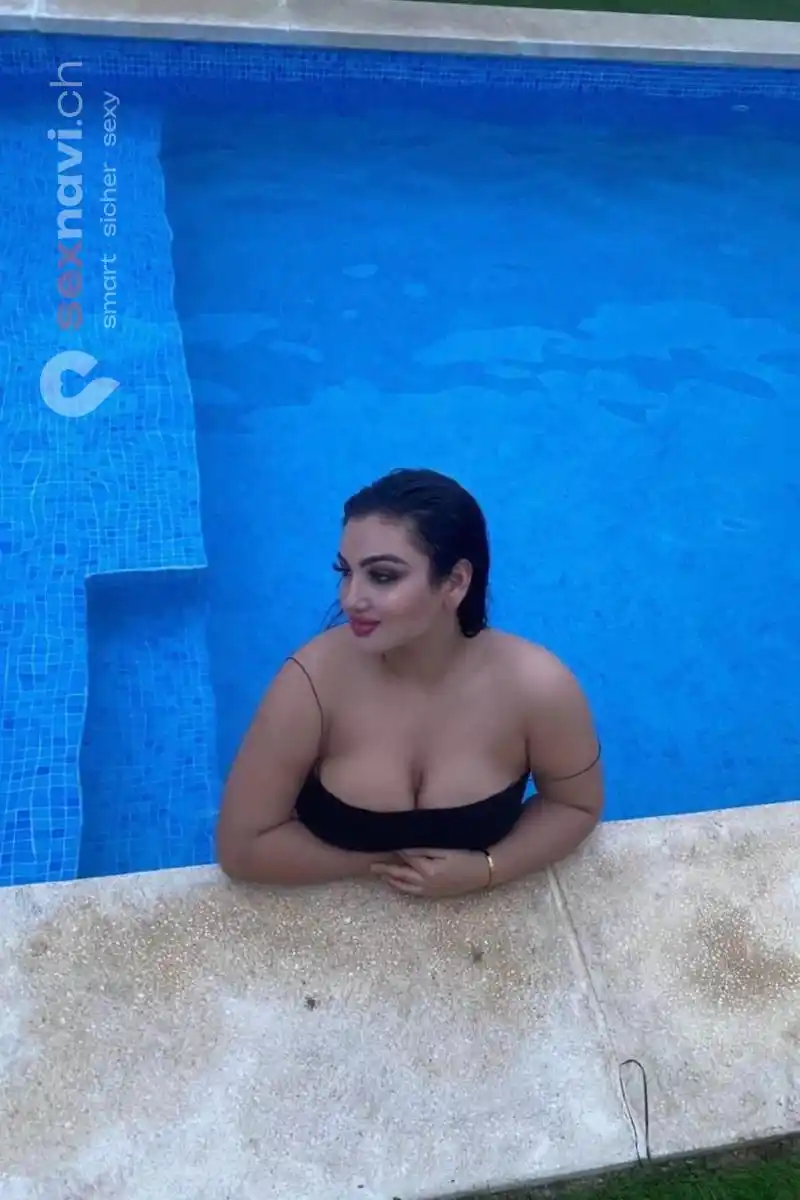 Channel CHUBBY TEEN CHUBBY ANAL SEX Jura, Schweiz, Biel/Bienne - Grenchen, Solothurn, La Chaux-de-Fonds