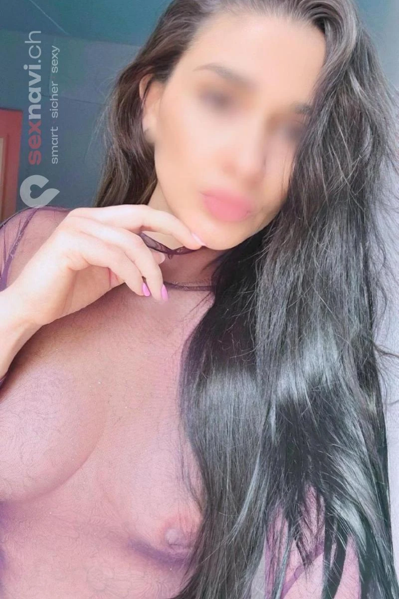 Angelica LATINA ANAL SEX CIM CIF Waadt, Biel/Bienne, Schweiz, Neuchatel / Neuenburg, Fribourg / Freiburg