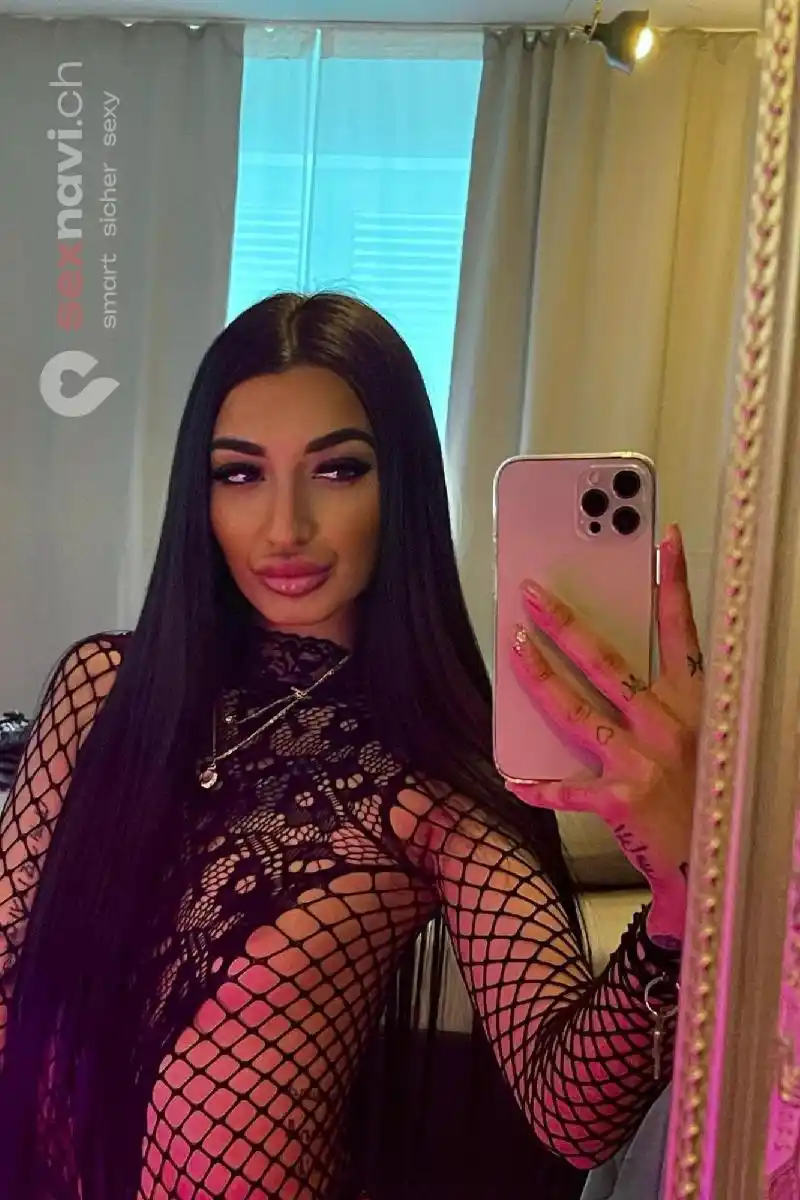 SKINNY-JENNIFER Mega Teenie feucht und geil Z&uuml;rich Umgebung, Schaffhausen, Z&uuml;rich Stadt, Schweiz, Thayngen