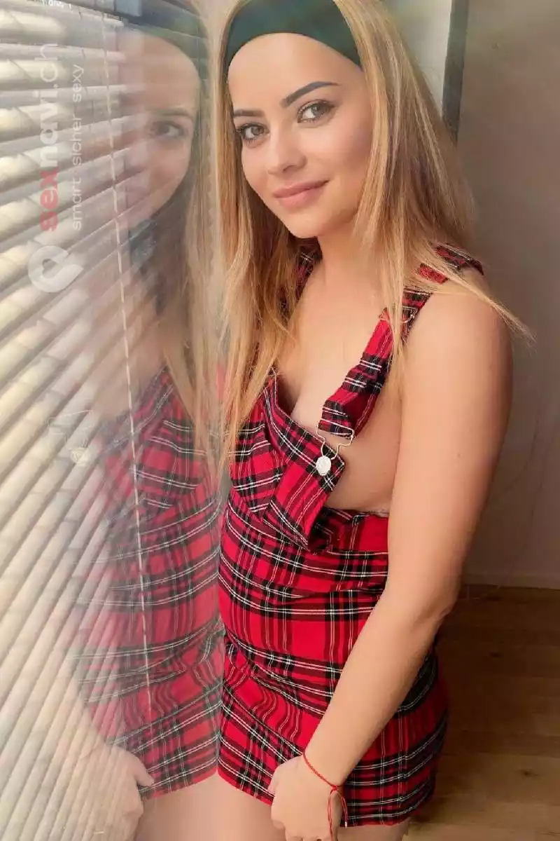 Zoe Heisse teeny 😜 Luzern, Zürich Stadt, Schweiz, Luzern , Schwyz