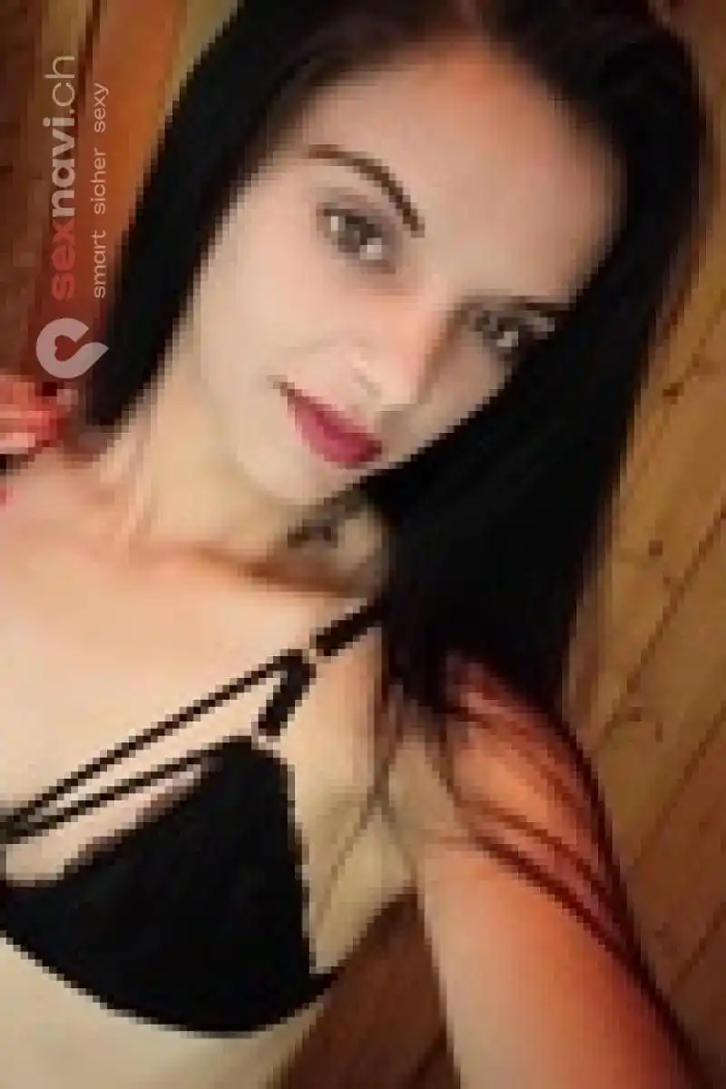 Lia Skinny  Ab 24.12 Skinny Teeny (44kg) &Ouml;sterreich, Schweiz, Luzern , Eschenbach LU