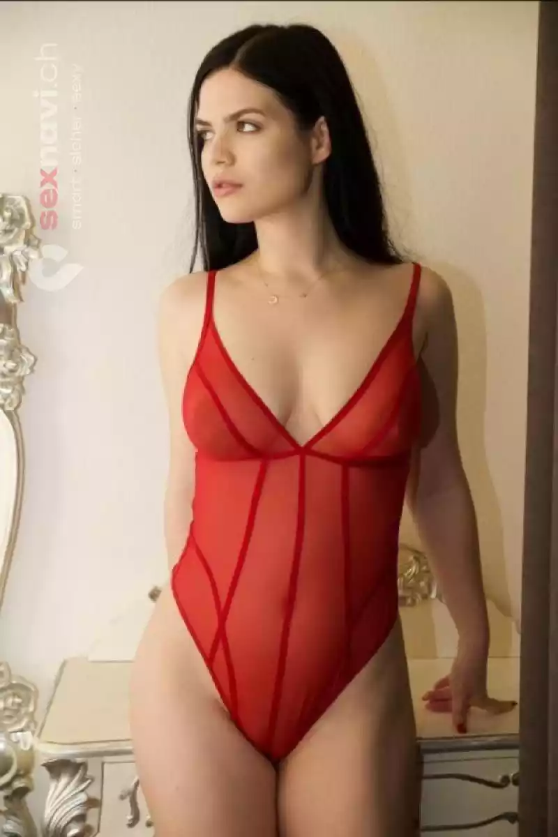 Ioana “teeny 18” Zürich Umgebung, Zürich, Zug, Zürich Stadt, Schweiz
