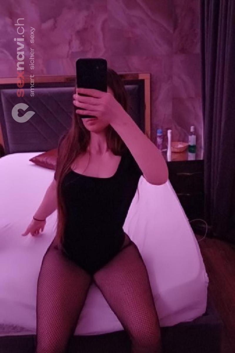 Selena Mattenstrasse 77 Basel, Basel, Deutschland, Schweiz