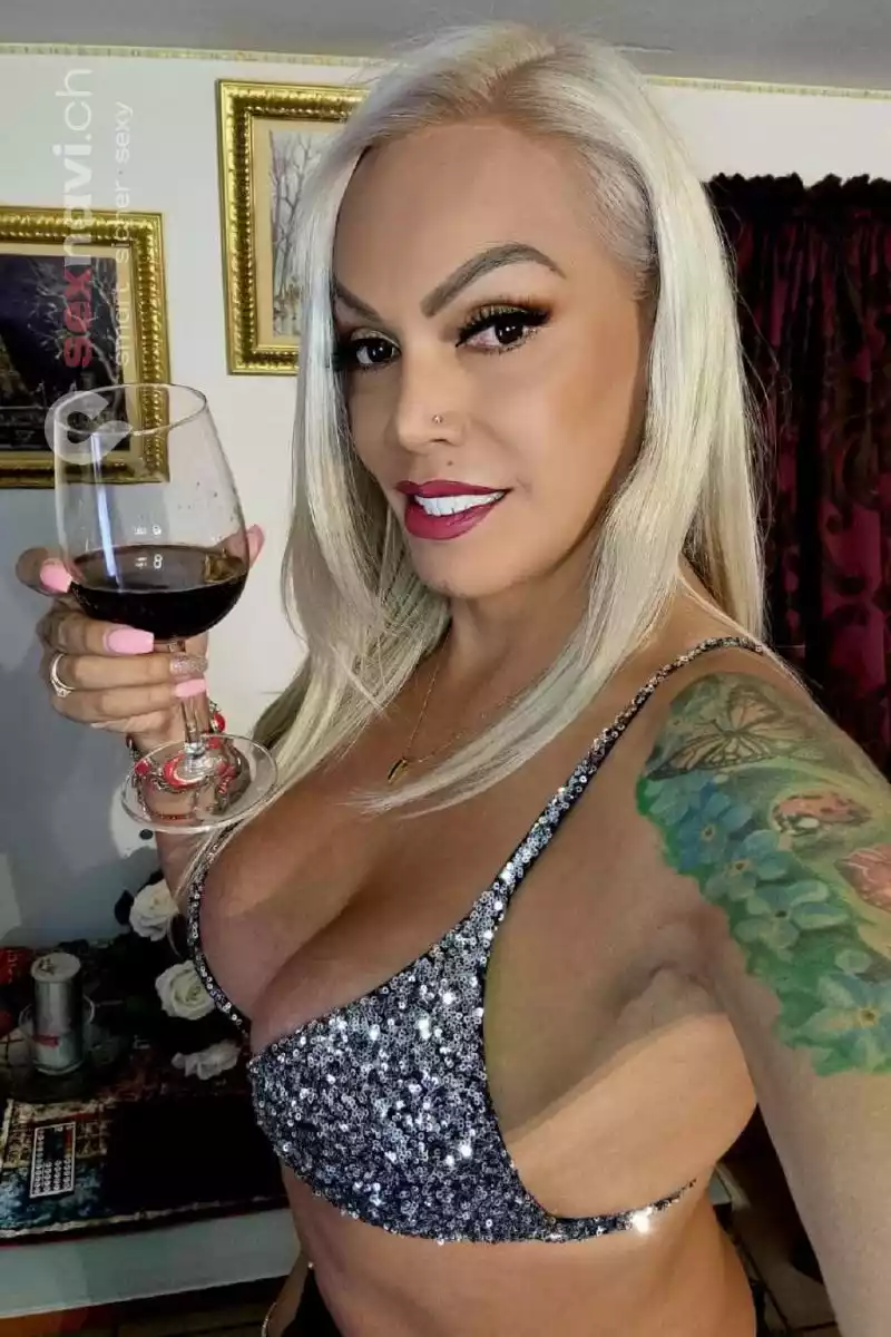 Jessica BLOND MILF ANAL SEX Jura, Moutier, Schweiz, Biel/Bienne - Grenchen, Solothurn