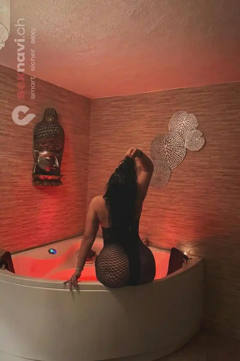 Eva Vollweib pur Zürich Umgebung, Dietikon, Zürich Stadt, Aargau, Schweiz