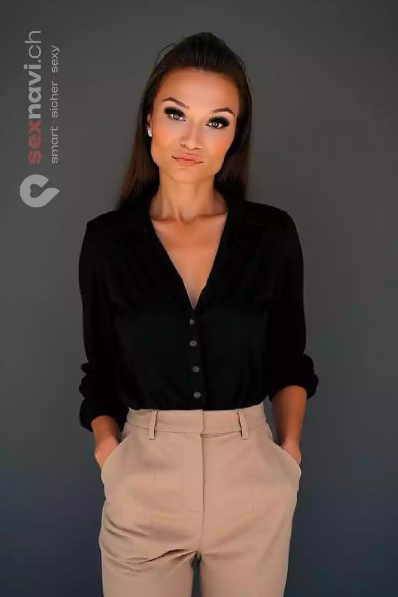 Luna bis zu 25 TOP GIRLS BS Basel, Basel, Aargau, Schweiz, Solothurn