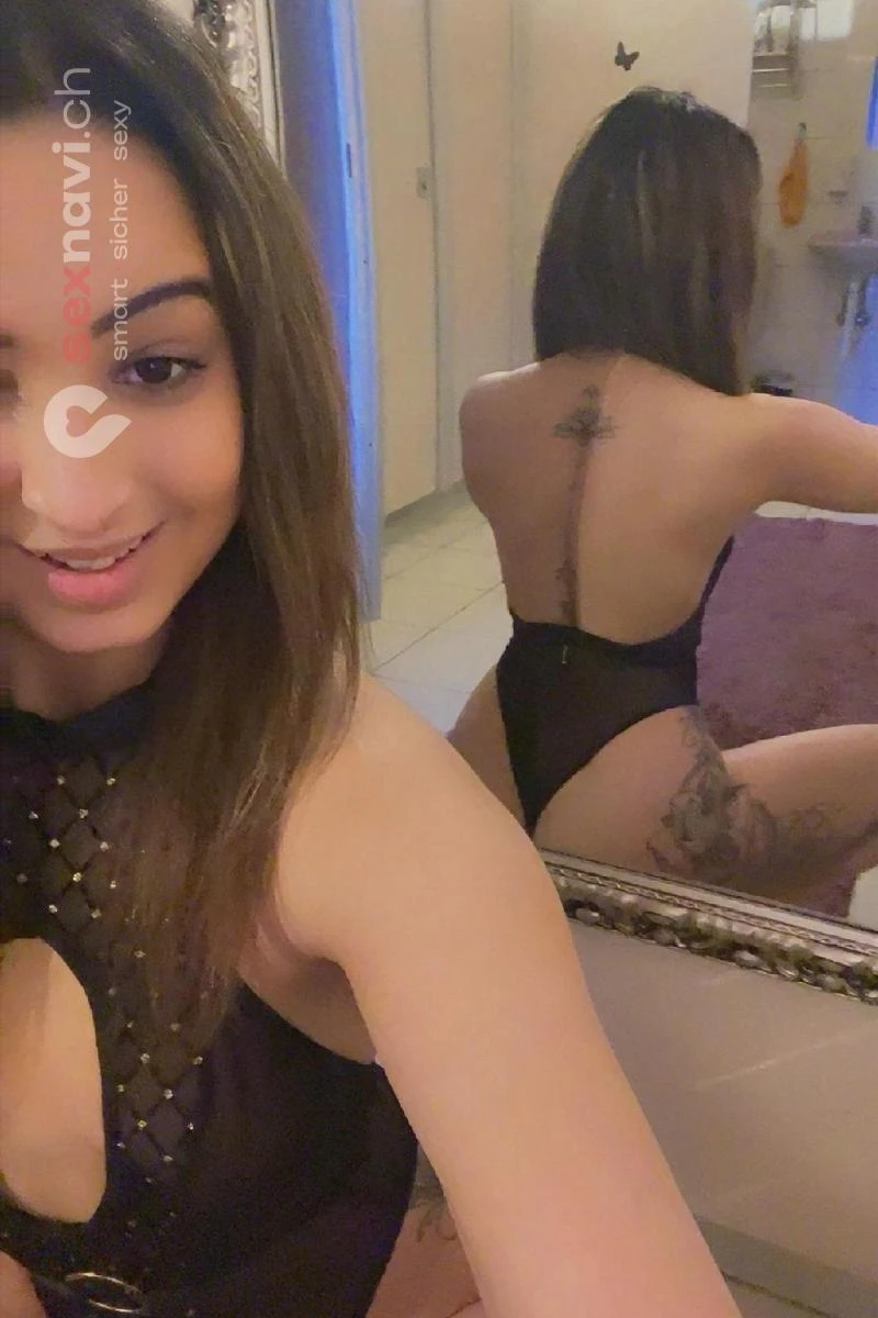 Aliz Junges skinny Teen  ❤️ Schweiz, Solothurn, Trimbach