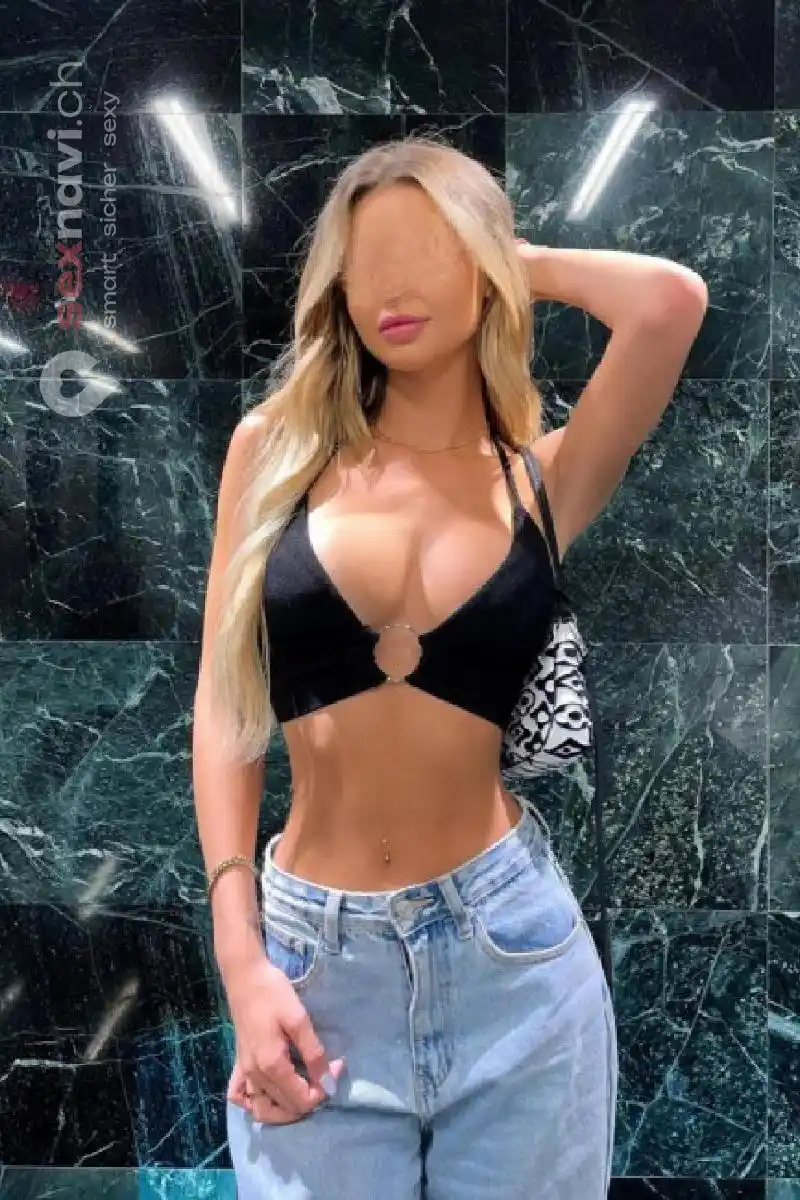 Jade Top model 😉 Basel, Basel, Aargau, Schweiz, Solothurn