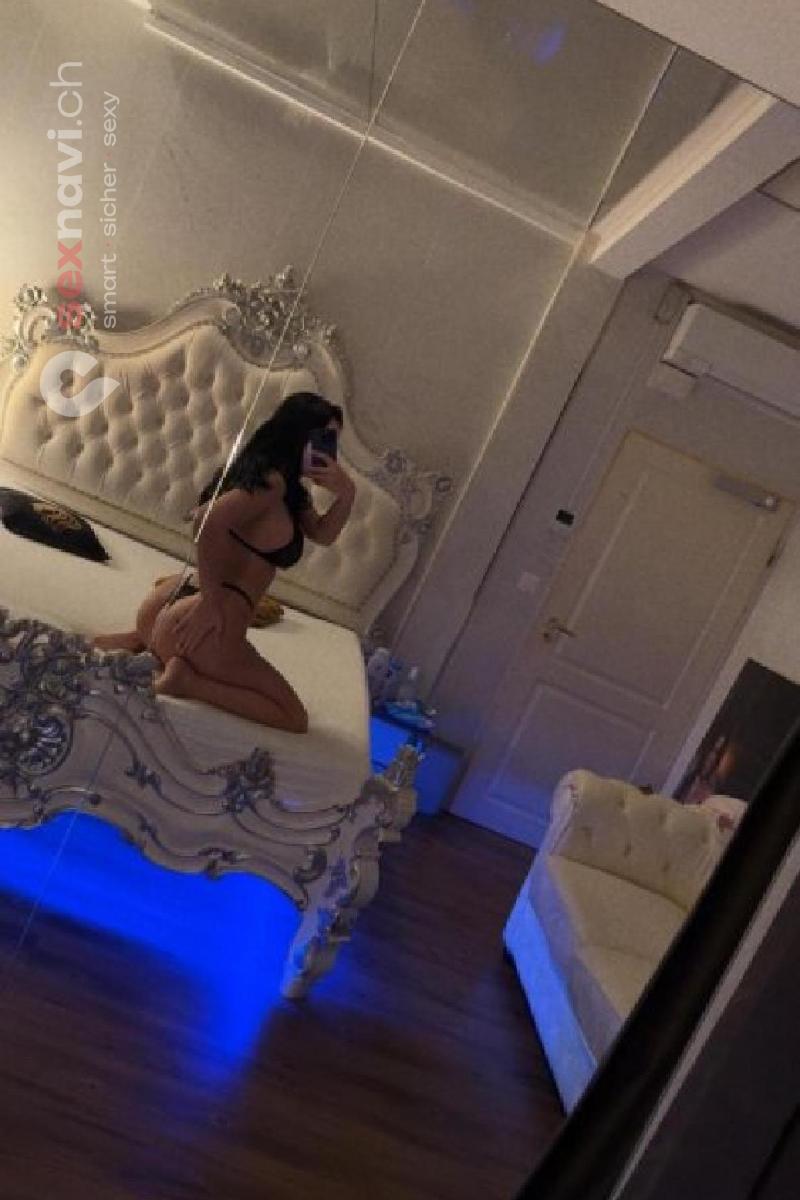 Erika Liebe Deepthroat Basel, Basel, Schweiz