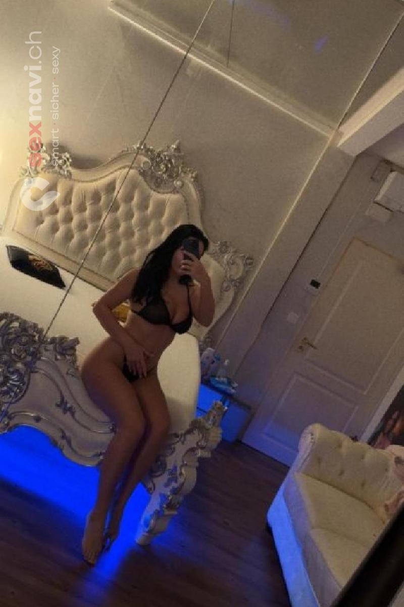 Erika Liebe Deepthroat Basel, Basel, Schweiz