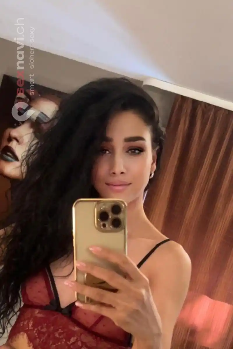 Vanessa 💦 69 & Pussy Licking Z&uuml;rich Umgebung, Zug, Z&uuml;rich Stadt, Oberengstringen, Schweiz