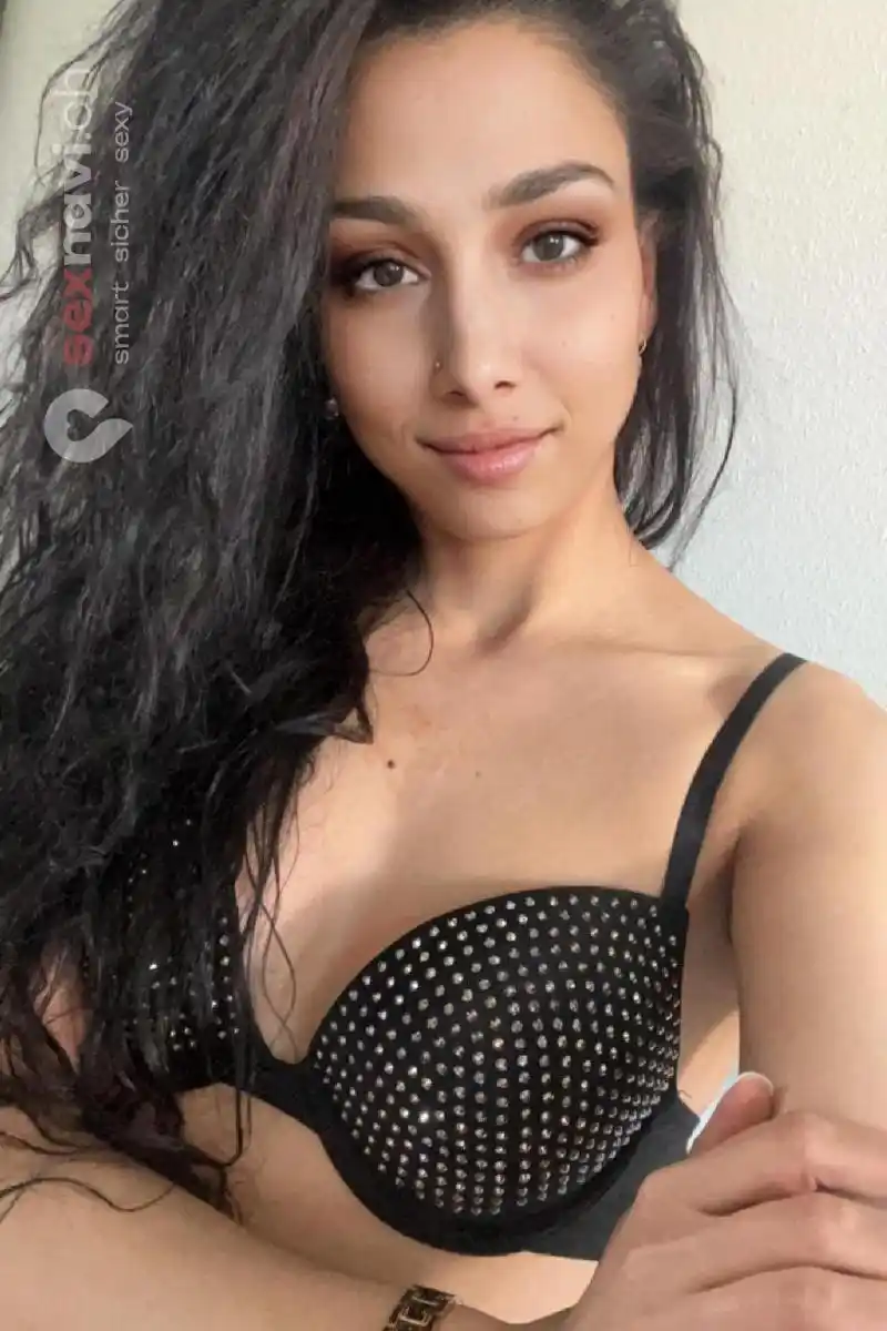 Vanessa 💦 69 & Pussy Licking Z&uuml;rich Umgebung, Zug, Z&uuml;rich Stadt, Oberengstringen, Schweiz