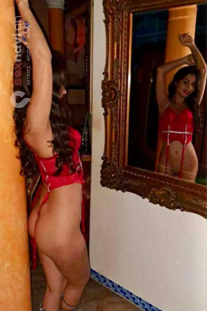 Amira by Golden-Girls Bern Umgebung, Bern Stadt, Schweiz, Thun