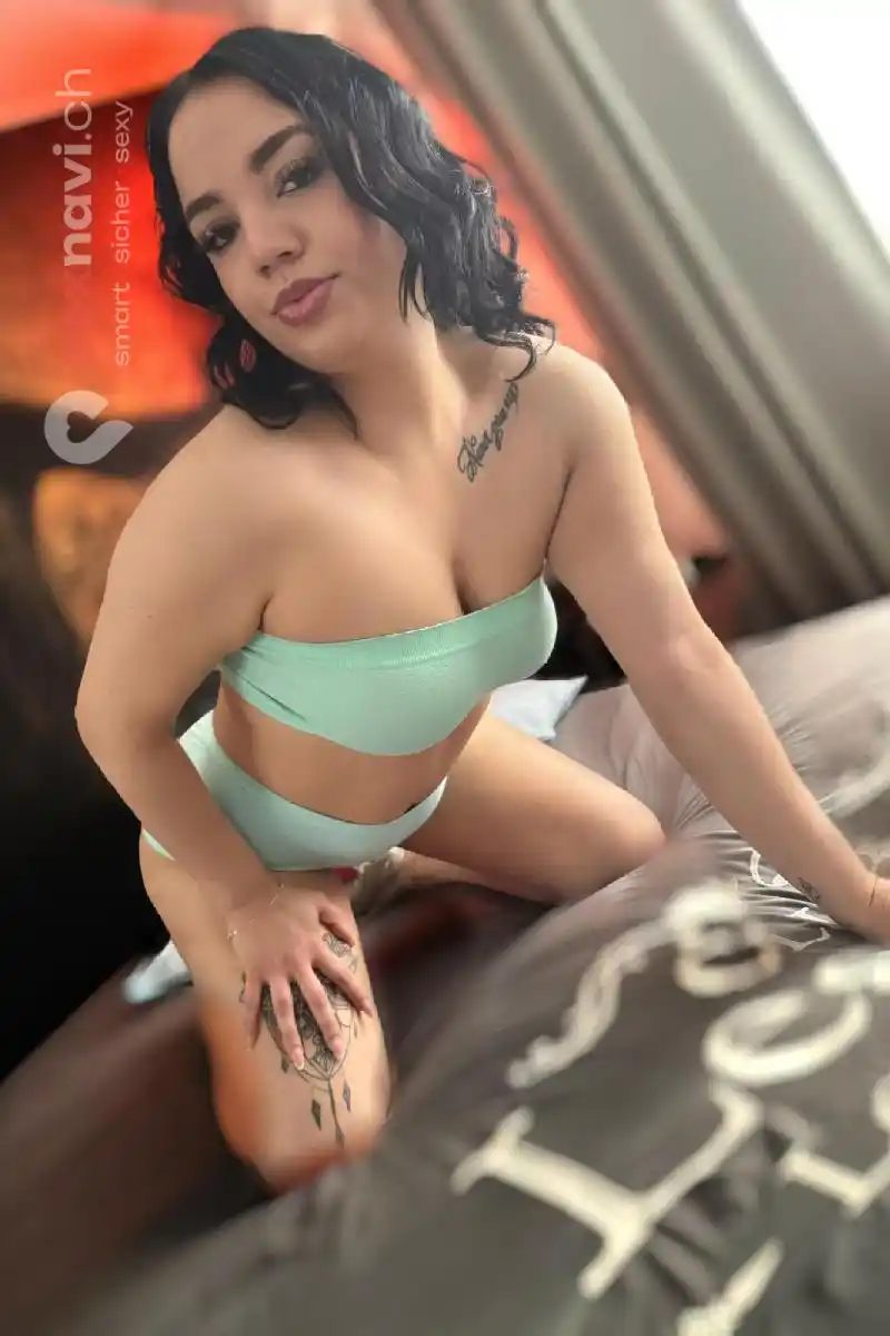 ZOE Rassig+ Brand-Heiss.... Z&uuml;rich Umgebung, Schaffhausen, Z&uuml;rich Stadt, Schweiz, Thayngen