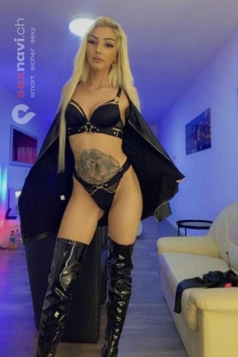 Adelina Anal geiles h&uuml;bsche M&auml;dchen St.Gallen, &Ouml;sterreich, Thurgau, Schweiz, M&uuml;llheim Dorf