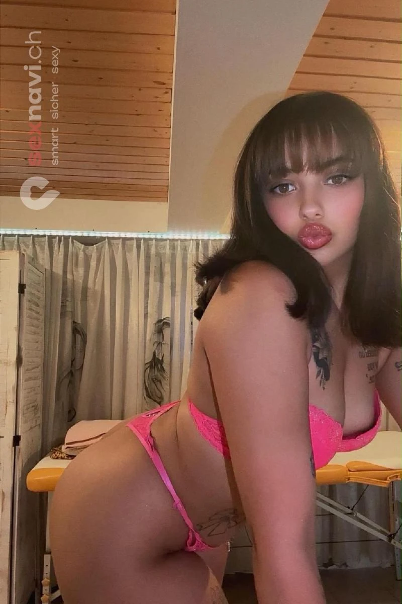 Bella Amateur Teeny ganz neu! Schweiz, Solothurn, Trimbach