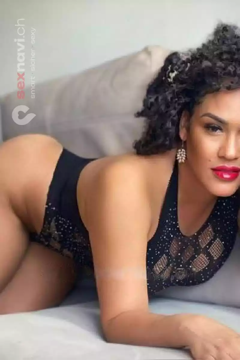 Ilona Milf Exotisches Vollweib St.Gallen, Thurgau, Schweiz, Brunnen, Schwyz