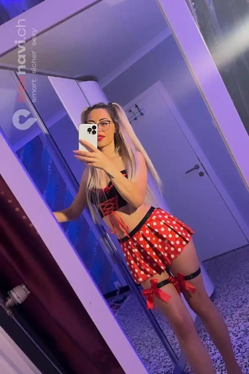 Karla Ab 14.02 studio 8 Bern Umgebung, Schweiz, Biel/Bienne - Grenchen, Solothurn, Lengnau BE