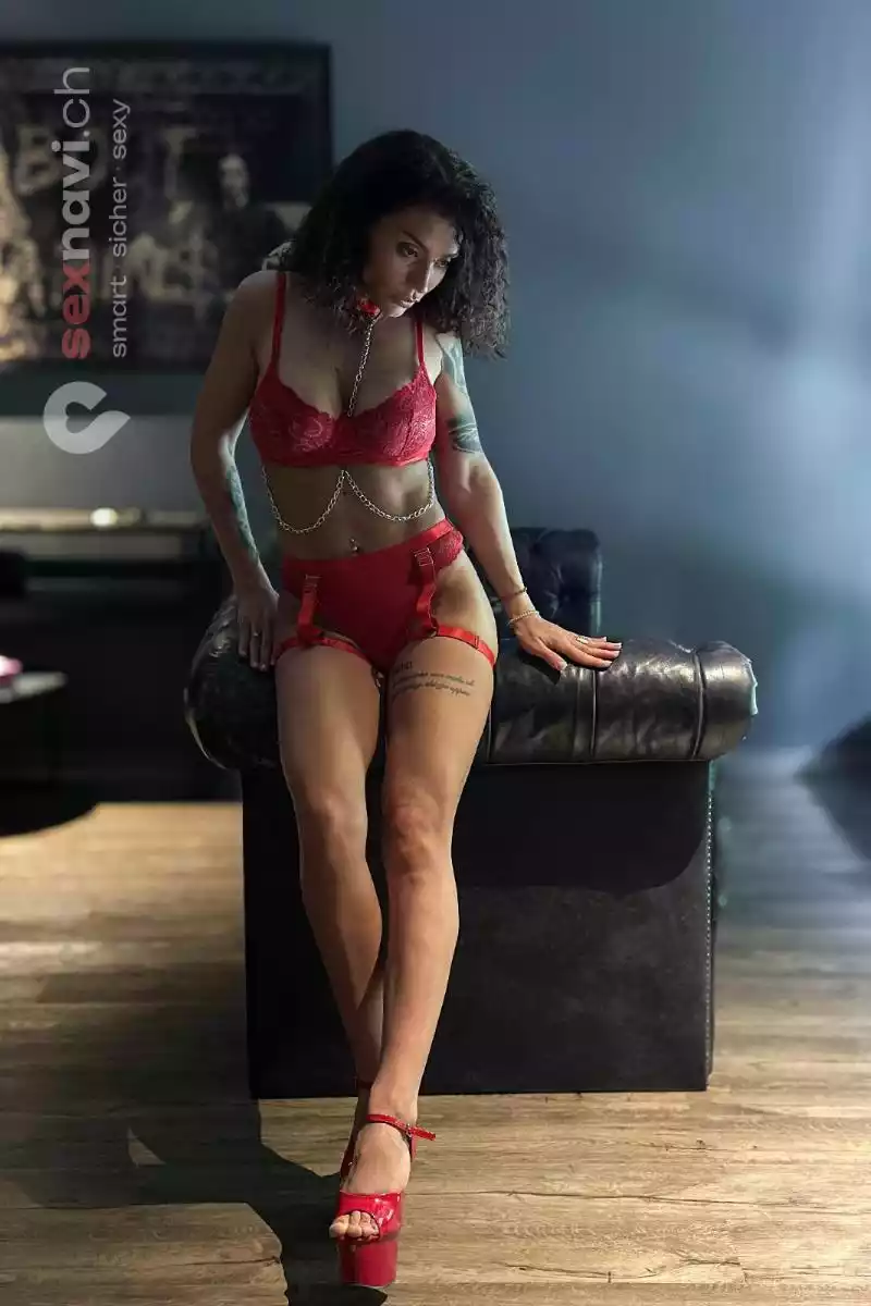 Julia Sexy woman Waadt, Wallis, Schweiz, Roche VD, Fribourg / Freiburg