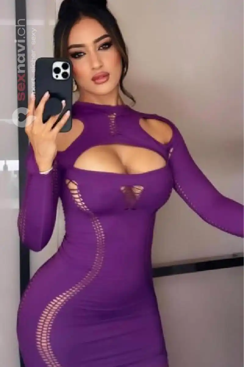 Naomi Devot Basel, Basel, Deutschland, Schweiz