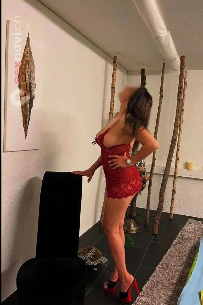 Angela Bis 22.12 in Thun Bern Stadt, Bern Umgebung, Schweiz, Luzern , Thun
