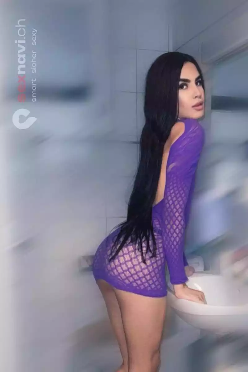 TS Anissa TRANS SKINNY TEEN 18CM Jura, Schweiz, Neuchatel / Neuenburg, La Chaux-de-Fonds, Fribourg / Freiburg