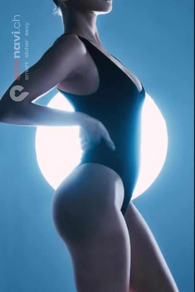 Selina Jung, schlank und sexy Zug, Buchrain, Aargau, Schweiz, Luzern