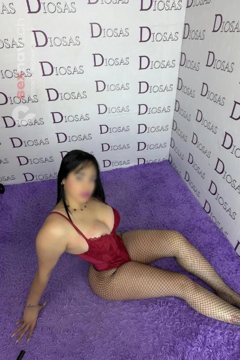 Sofi LATINA GFE COME IN FACE Waadt, Schweiz, Neuchatel / Neuenburg, Fribourg / Freiburg