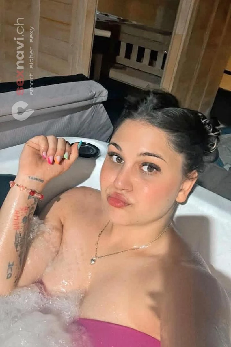 Deborah bis 09.08 Geiles xxx Teeny Girl St.Gallen, &Ouml;sterreich, Thurgau, Schweiz, M&uuml;llheim Dorf