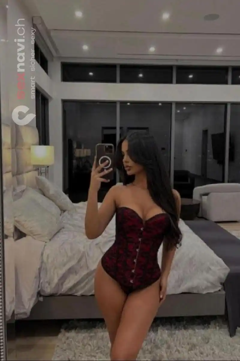 SKY Der Männertraum... Basel, Basel, Schweiz