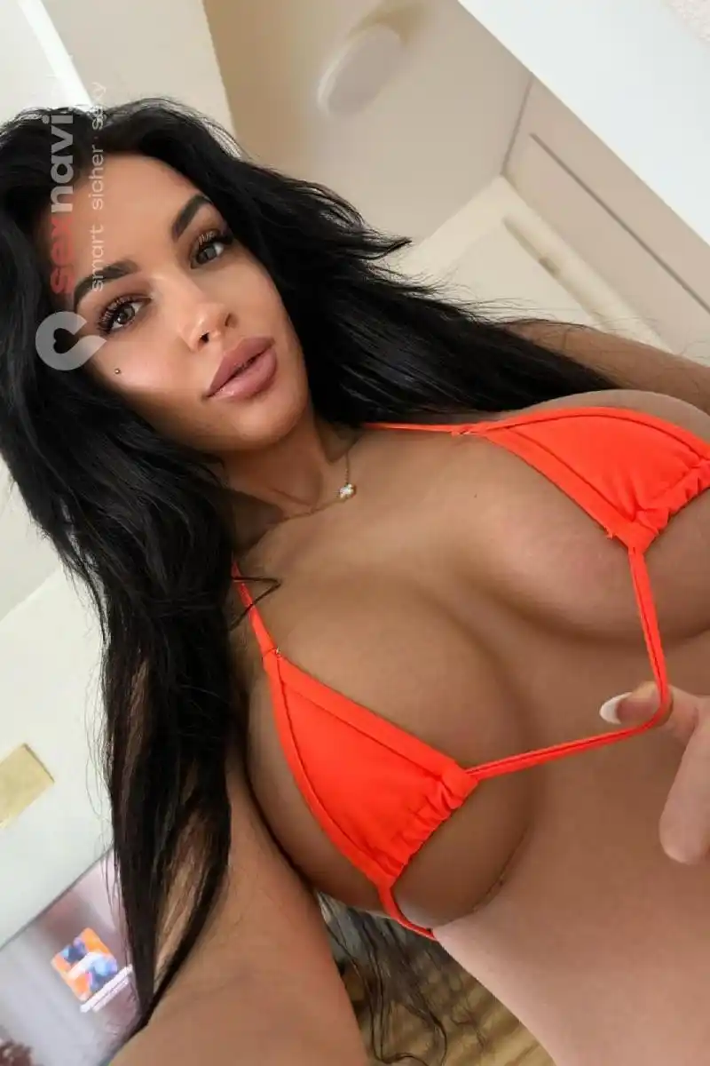 GINA-TOP-MODEL Brand-heisses Onlyfans-Model Z&uuml;rich Umgebung, Schaffhausen, Z&uuml;rich Stadt, Schweiz, Thayngen