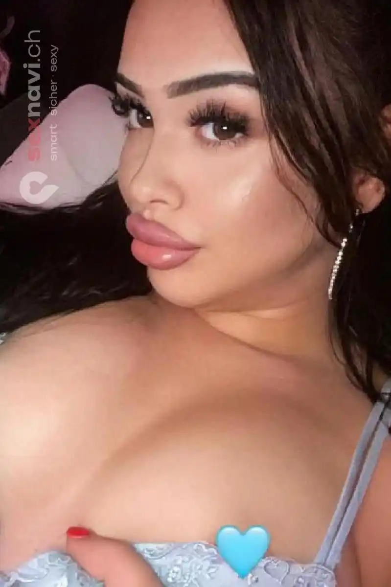 KITTY Scharfe TEENIE-Hure Zürich Umgebung, Schaffhausen, Zürich Stadt, Schweiz, Thayngen