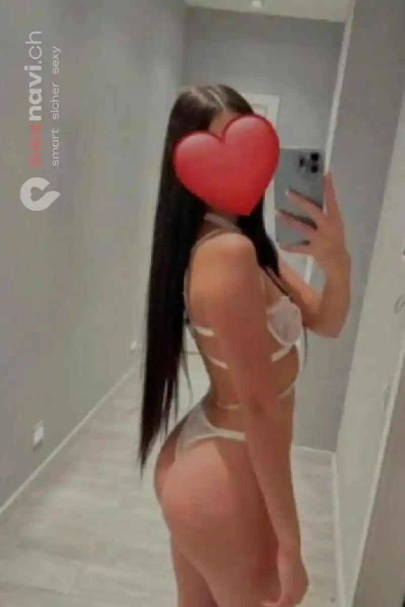 Larisa 💢 💢 Castello 💢 💢 Schweiz, Luzern , Brunnen, Schwyz