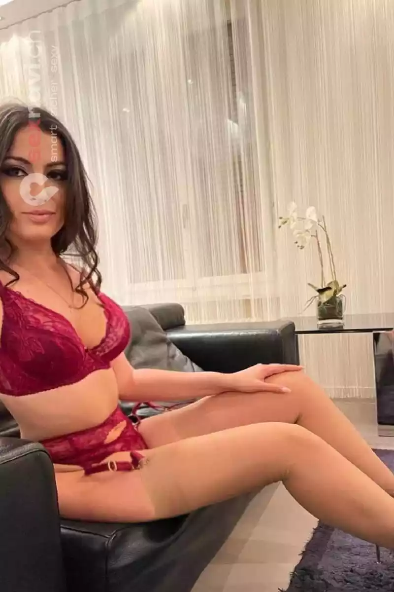 DESIREE runder Knack-Po Z&uuml;rich Umgebung, St.Gallen, Thurgau, Schweiz, St. Gallen